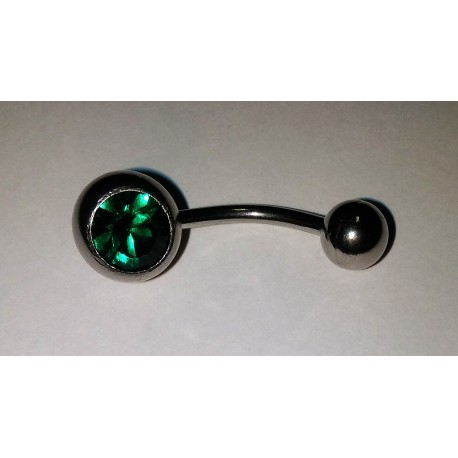 piercing med grön sten